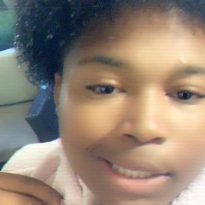 Meet your Posher, Travis